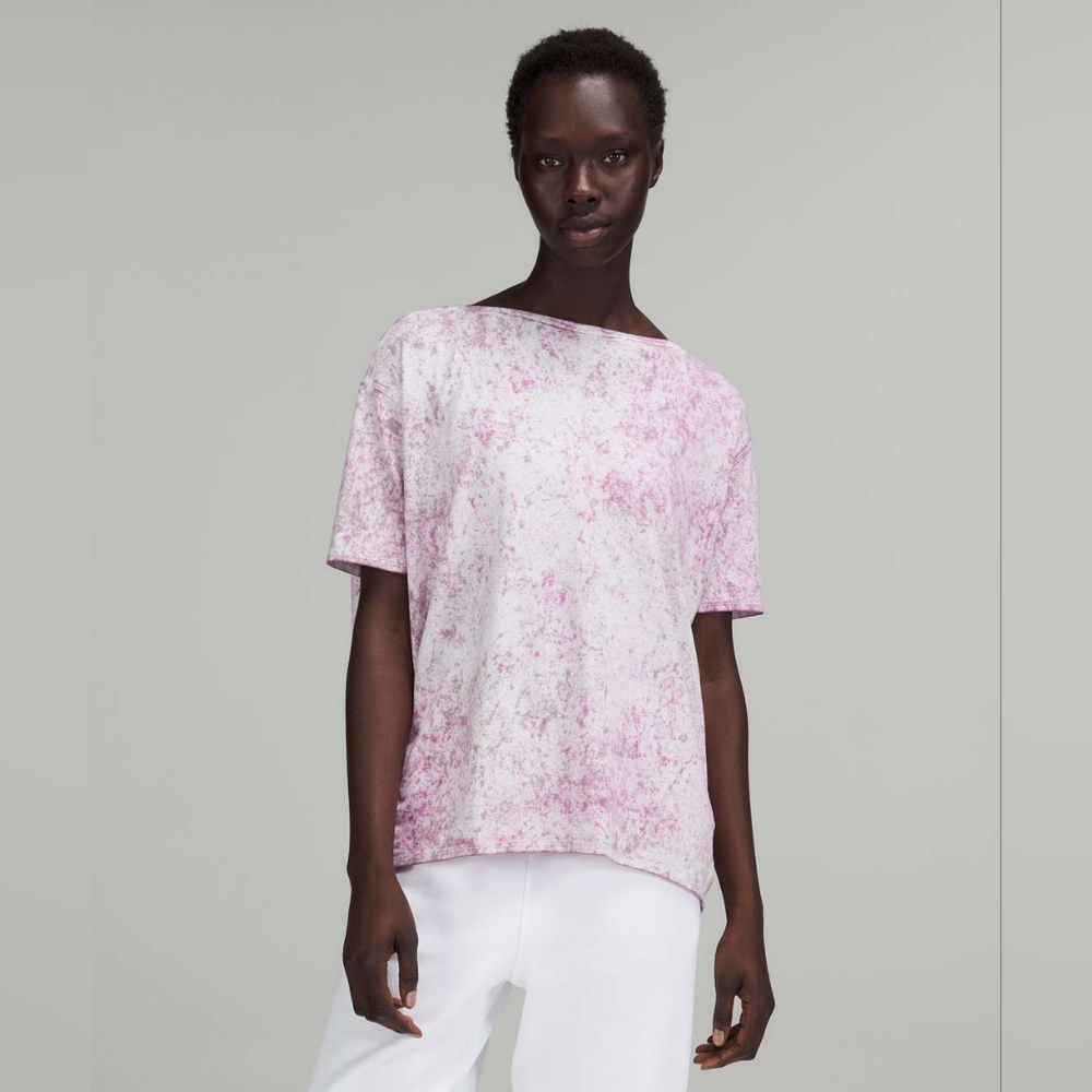 LULULEMON Back In Action Purple + Pink  Marble Print Top 10
